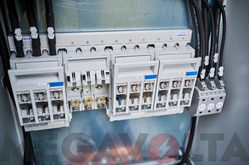 projektowanie rozdzielnic elektrycznych